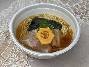 �{�E���ɐ���ꂽ�H�ו�

�����I�ɐ������ꂽ����