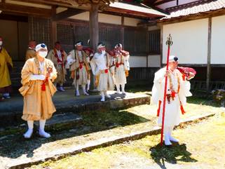 �P�������ĕ����Ă���l����

�Ⴂ���x�Ŏ����I�ɐ������ꂽ����