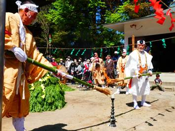 �l, ���O, �_���T�[, �j ���܂܂�Ă���摜

�����I�ɐ������ꂽ����