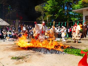 ���O, ���O, �e�[�u��, �O���[�v ���܂܂�Ă���摜

�����I�ɐ������ꂽ����