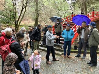 �P�������Ă���l����

�����I�ɐ������ꂽ����