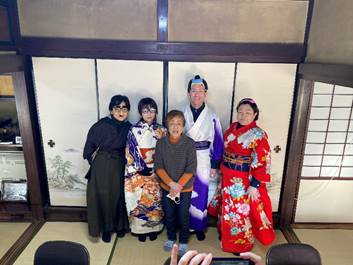 �l, ����, �j, ���� ���܂܂�Ă���摜

�����I�ɐ������ꂽ����