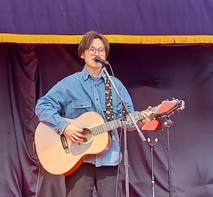 �_�C�A�O���� ���܂܂�Ă���摜

�����I�ɐ������ꂽ����