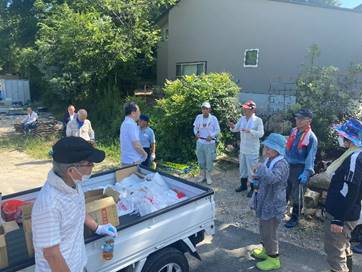 �l, ���O, �g���b�N, ���O ���܂܂�Ă���摜

�����I�ɐ������ꂽ����