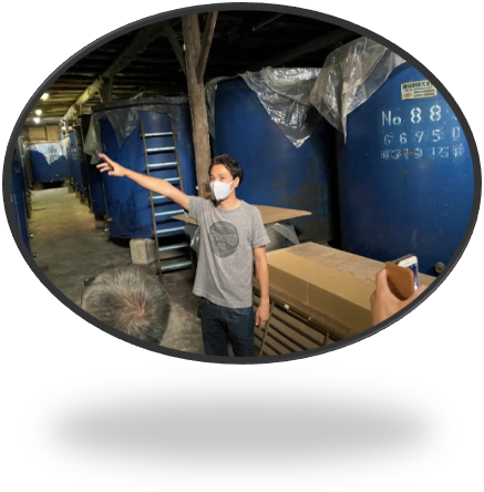 �l, ����, �j, �e�[�u�� ���܂܂�Ă���摜

�����I�ɐ������ꂽ����