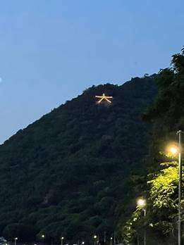 ��̊X�̕��i

�����I�ɐ������ꂽ����