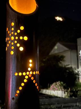 ��̊X�̃I�����W�̌�

�����x�̐��x�Ŏ����I�ɐ������ꂽ����