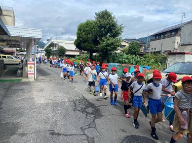 �����̑O�̍L��ɂ���l����

�����x�̐��x�Ŏ����I�ɐ������ꂽ����