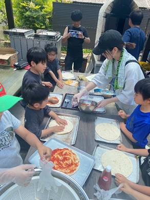 �l, ���O, �q��, ���N ���܂܂�Ă���摜

�����I�ɐ������ꂽ����