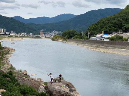 ��̏�ɂ����R

�����I�ɐ������ꂽ����