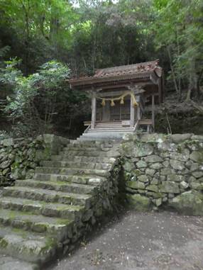 ���O, ����, �Â�, ������ ���܂܂�Ă���摜

�����I�ɐ������ꂽ����